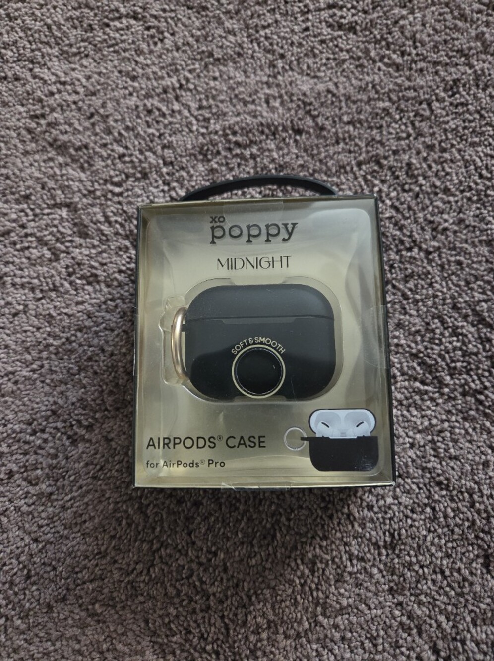 xo poppy Midnight AirPods Pro Case with Gold Accent Ring
